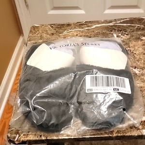 Victoria Secret New black slipper